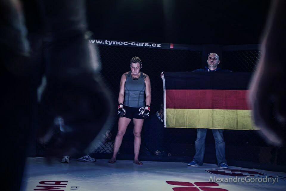 Katharina Lehner MMA Awakening Fighters